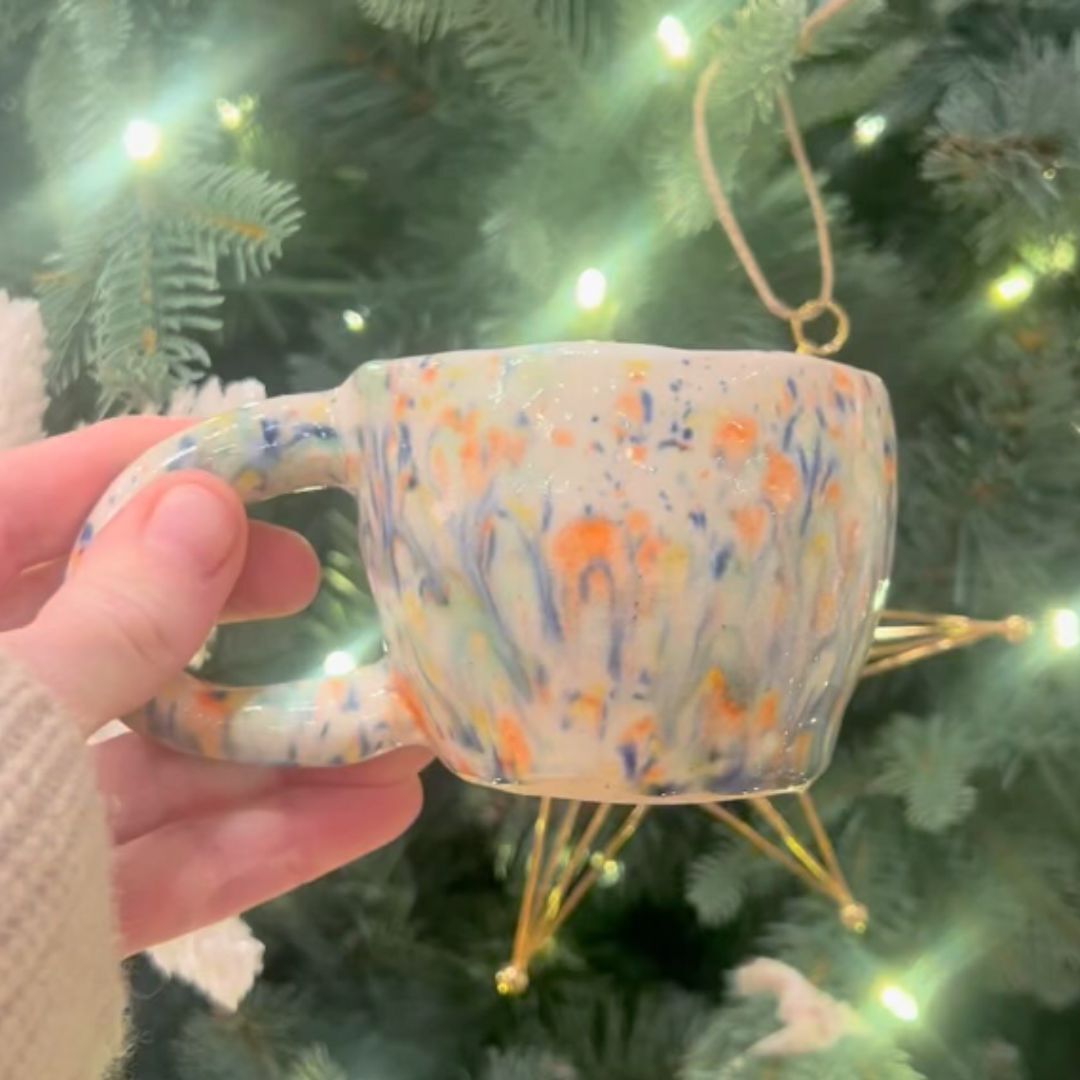 Holiday Edition Pottery Class — 12/19 (New York, NY)